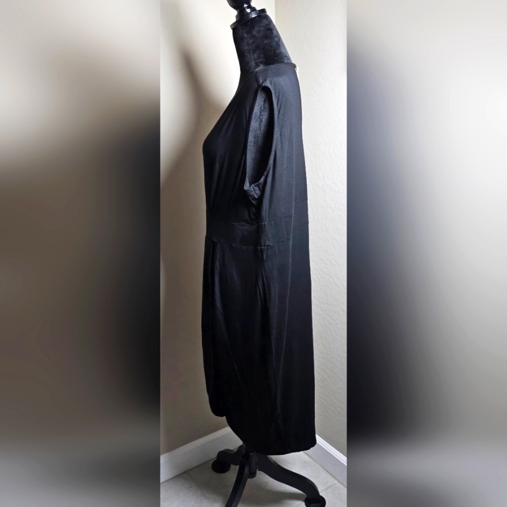 Black Plus Size 2XL Sleeveless Deep V Neck Front Split Wrap Dress NWT - Picture 3 of 5